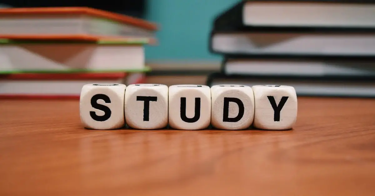 How GMAT Prep Courses Improve Quantitative and Verbal Performance